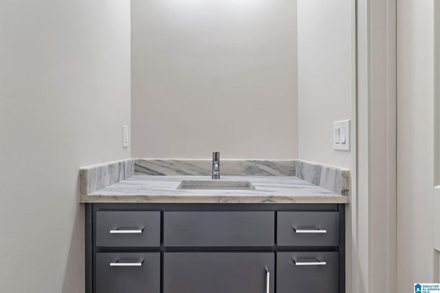 32 COUNTY ROAD 448, Crane Hill, AL 35053