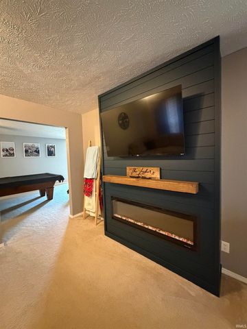 3212 Oaklyn Drive, Evansville, IN 47711