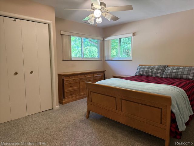 1640 Orchard Lane, Bloomfield Hills, MI 48301