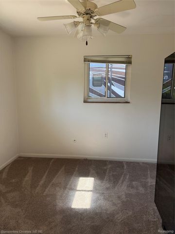 1640 Orchard Lane, Bloomfield Hills, MI 48301