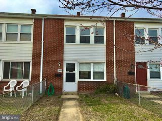 2004 LARKHALL RD, Dundalk, MD 21222