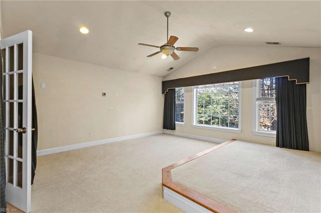 108 Patricks CT, Carrollton, VA 23314