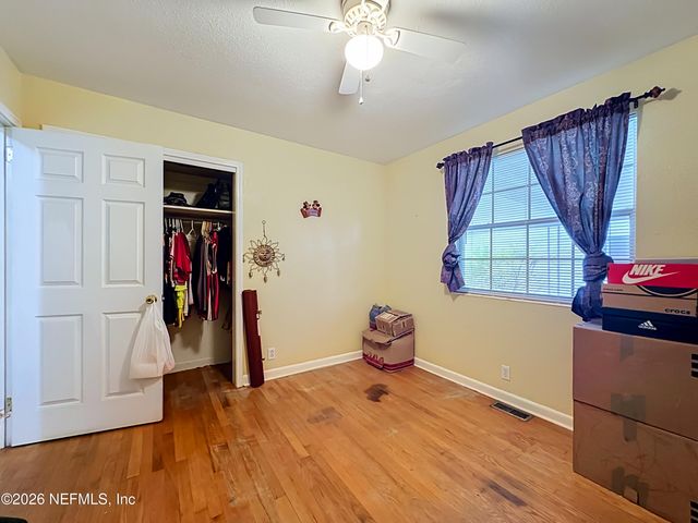 7410 PINEVILLE Drive, Jacksonville, FL 32244