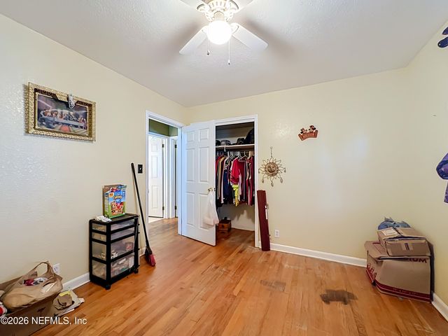 7410 PINEVILLE Drive, Jacksonville, FL 32244
