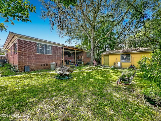 7410 PINEVILLE Drive, Jacksonville, FL 32244