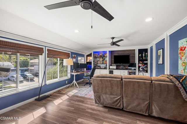 2709 Carlmont Place, Simi Valley, CA 93065