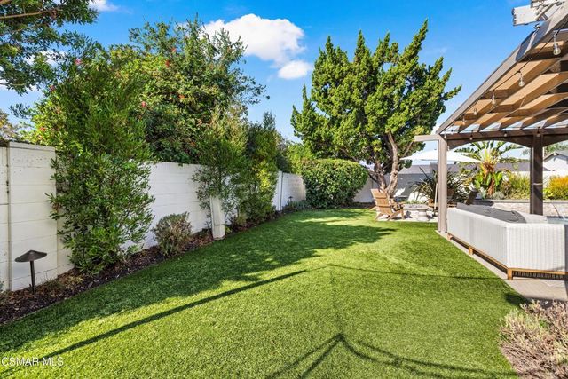 2709 Carlmont Place, Simi Valley, CA 93065