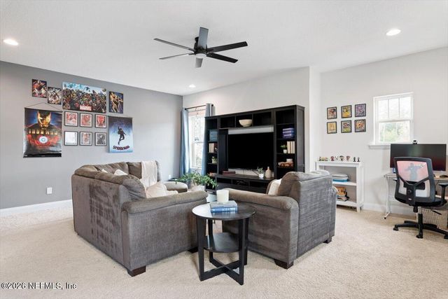 592 OUTLOOK Drive, Ponte Vedra, FL 32081