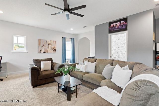 592 OUTLOOK Drive, Ponte Vedra, FL 32081