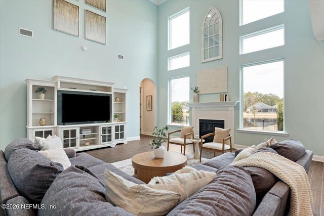 592 OUTLOOK Drive, Ponte Vedra, FL 32081