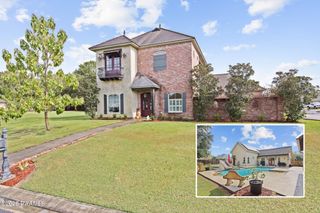 202 Willow Oaks Drive, Crowley, LA 70526