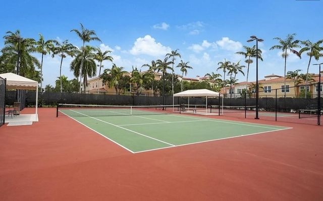 2950 NW 124th Way, Sunrise, FL 33323