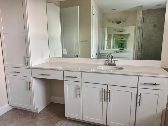 2950 NW 124th Way, Sunrise, FL 33323