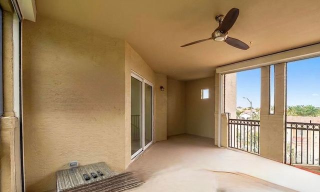 2950 NW 124th Way, Sunrise, FL 33323