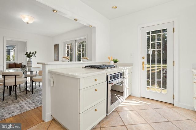 4838 LANGDRUM LN, Chevy Chase, MD 20815