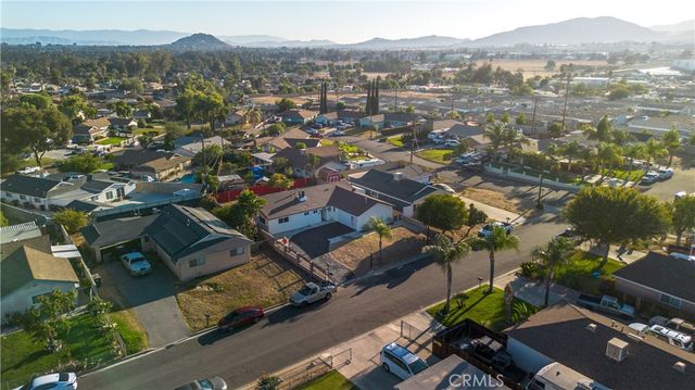 3306 Debbie, Riverside, CA 92501