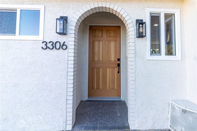 3306 Debbie, Riverside, CA 92501