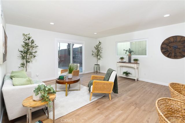 3306 Debbie, Riverside, CA 92501