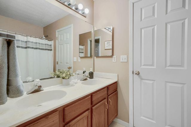 1878 Christensen Avenue, West Saint Paul, MN 55118