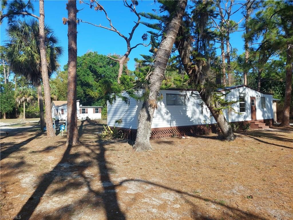 7580 McDaniel DR, NORTH FORT MYERS, FL 33917 — exterior