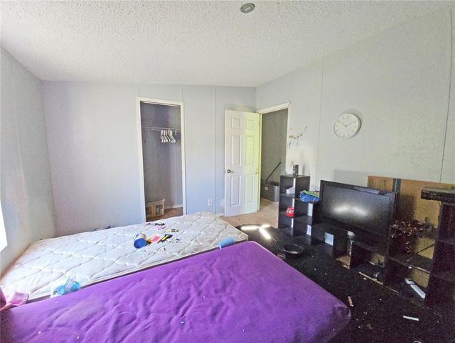 9090 SALEM ROAD, St Cloud, FL 34773