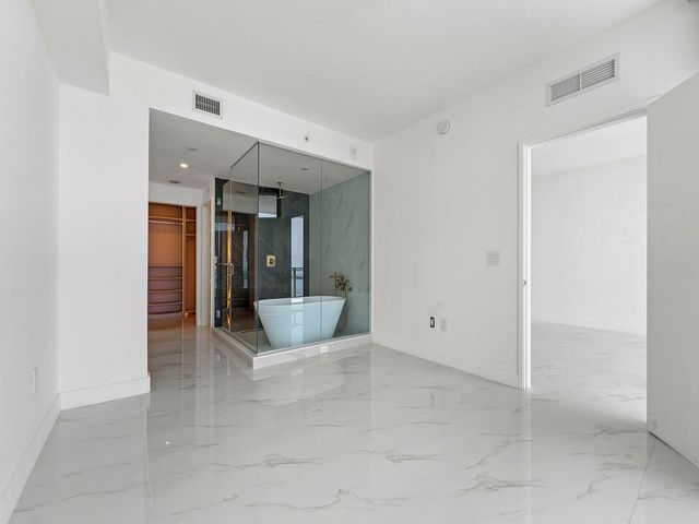 700 NE 24th Street 3002, Miami, FL 33137