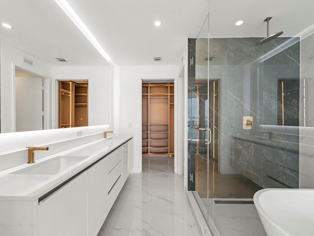 700 NE 24th Street 3002, Miami, FL 33137