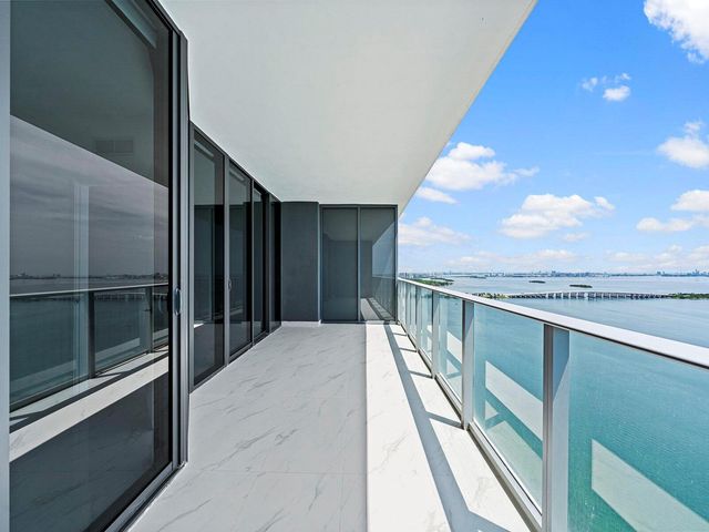 700 NE 24th Street 3002, Miami, FL 33137