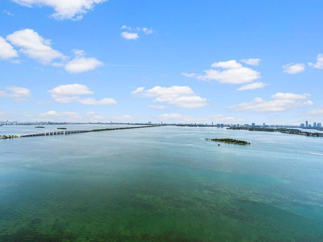 700 NE 24th Street 3002, Miami, FL 33137