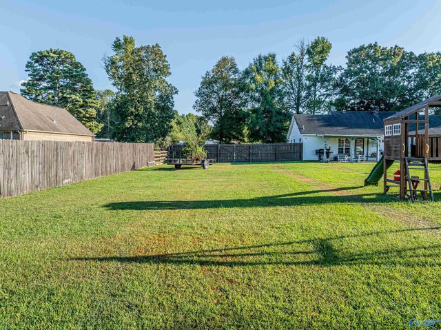 26805 Thach Road, Athens, AL 35613