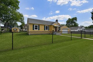 181 Merrimac Ave, Springfield, MA 01104