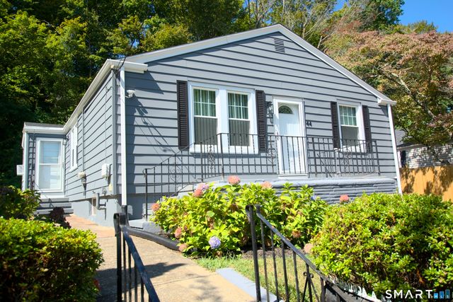 44 Huntington Avenue, New Haven, CT 06512
