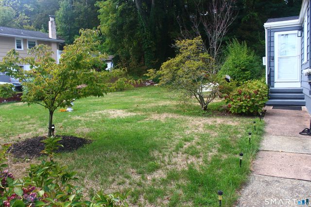 44 Huntington Avenue, New Haven, CT 06512