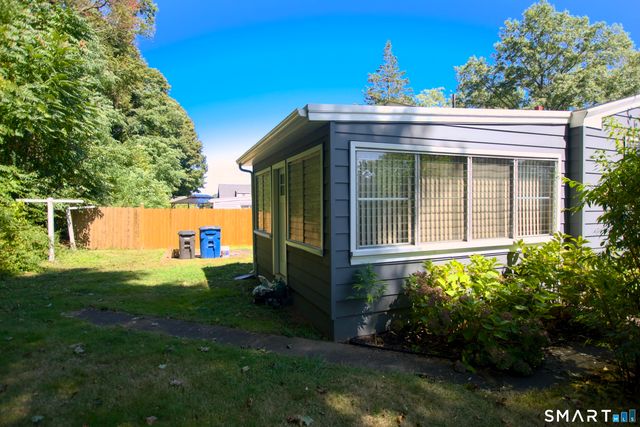 44 Huntington Avenue, New Haven, CT 06512