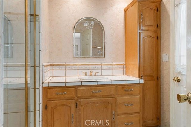 1040 E Del Mar, Orange, CA 92865