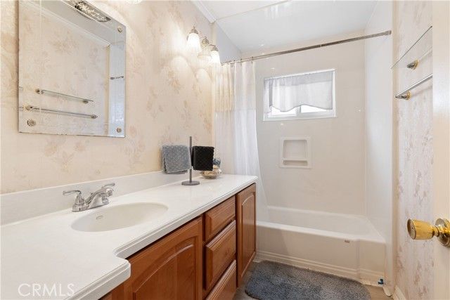 1040 E Del Mar, Orange, CA 92865