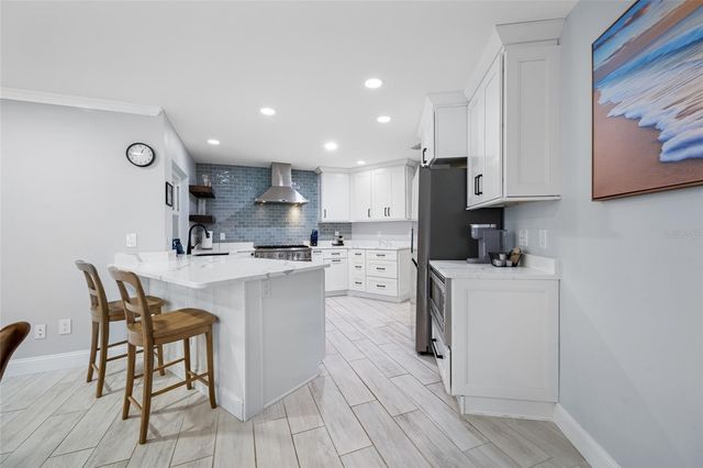 1862 DEL ROBLES DRIVE, Clearwater, FL 33764