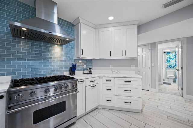 1862 DEL ROBLES DRIVE, Clearwater, FL 33764