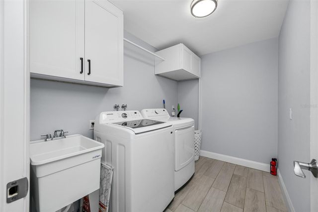 1862 DEL ROBLES DRIVE, Clearwater, FL 33764