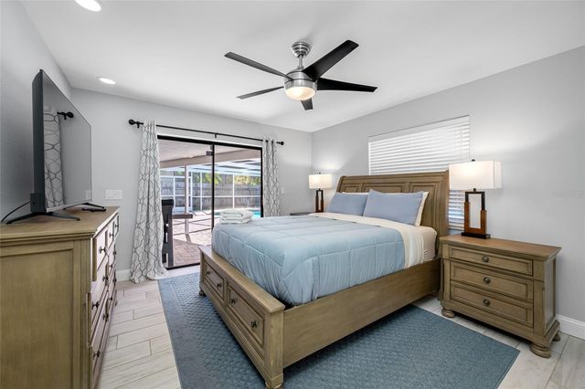 1862 DEL ROBLES DRIVE, Clearwater, FL 33764