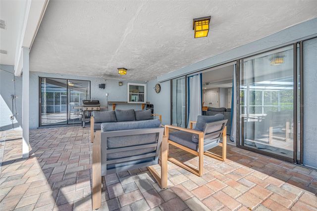 1862 DEL ROBLES DRIVE, Clearwater, FL 33764