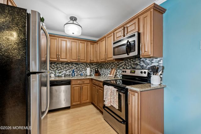 330 Shore Drive C8, Highlands, NJ 07732