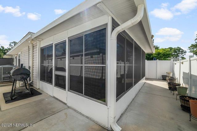 2548 HAYWOOD ESTATES Lane, Jacksonville, FL 32233