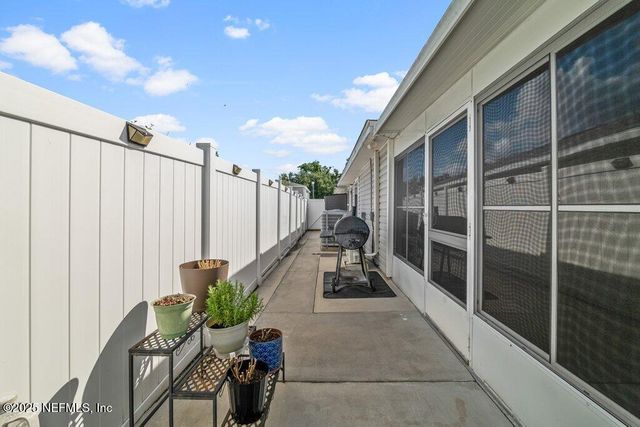 2548 HAYWOOD ESTATES Lane, Jacksonville, FL 32233