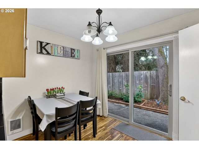 19138 PILKINGTON Rd, Lake Oswego, OR 97035