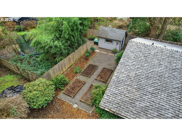 19138 PILKINGTON Rd, Lake Oswego, OR 97035