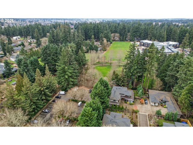 19138 PILKINGTON Rd, Lake Oswego, OR 97035