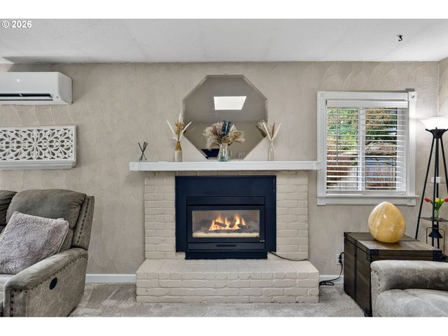 19138 PILKINGTON Rd, Lake Oswego, OR 97035