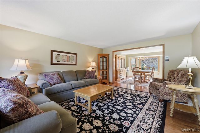 8 Sable Run, Amherst, NY 14051