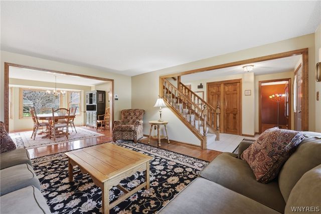 8 Sable Run, Amherst, NY 14051